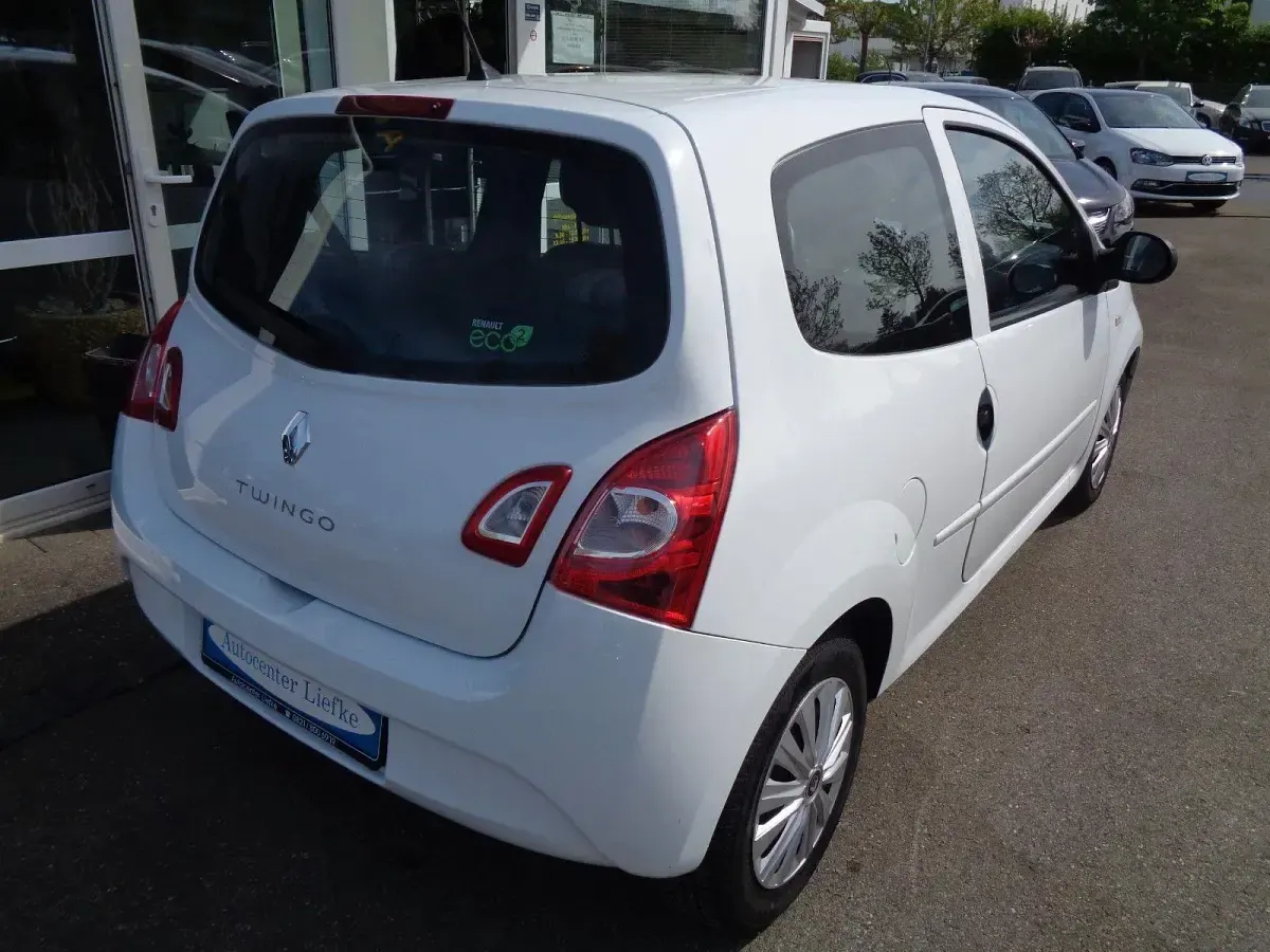 Gebraucht Renault Twingo Expression 75 PS (55 kW) 2012 Weiß Kleinwagen
