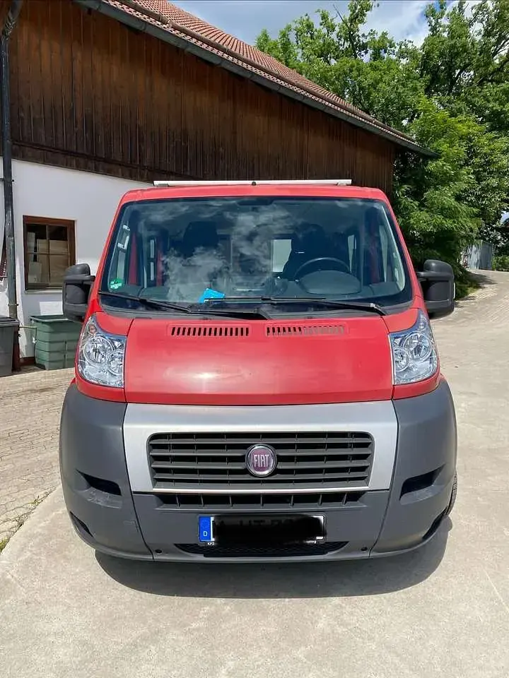 Gebraucht Fiat Ducato 116 PS (85 kW) 2012 Rot Van