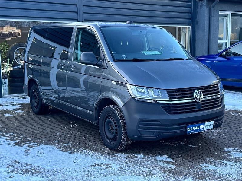 Gebraucht VW Caravelle 150 PS (110 kW) 2021 Indiumgrau Van / Kleinbus