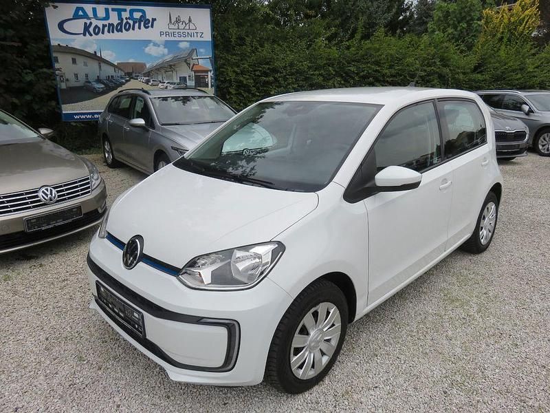 Pure white Gebraucht 2021 VW e-up! Kleinwagen | 11.950 € (Fairer Preis) - Bild 1/4