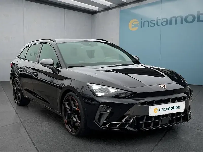 Usata Cupra Leon 333 CV (244 kW) 2025 Nero Station wagon