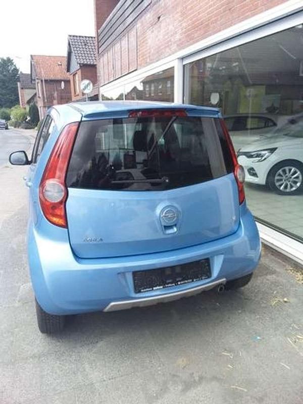 Gebraucht Opel Agila Edition 86 PS (63 kW) 2008 Marokko blau Kleinwagen