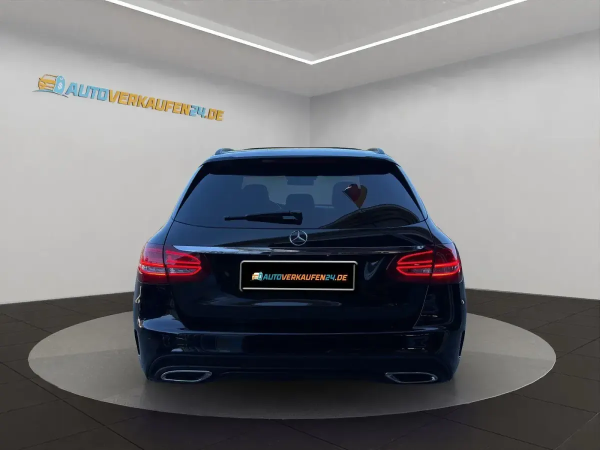 Gebraucht Mercedes C250 AMG 204 PS (150 kW) 2015 Schwarz Kombi