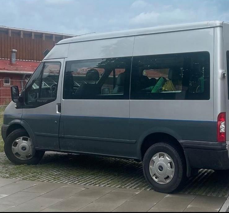 Gebraucht Ford Transit 125 PS (91 kW) 2013 Grau Van / Kleinbus