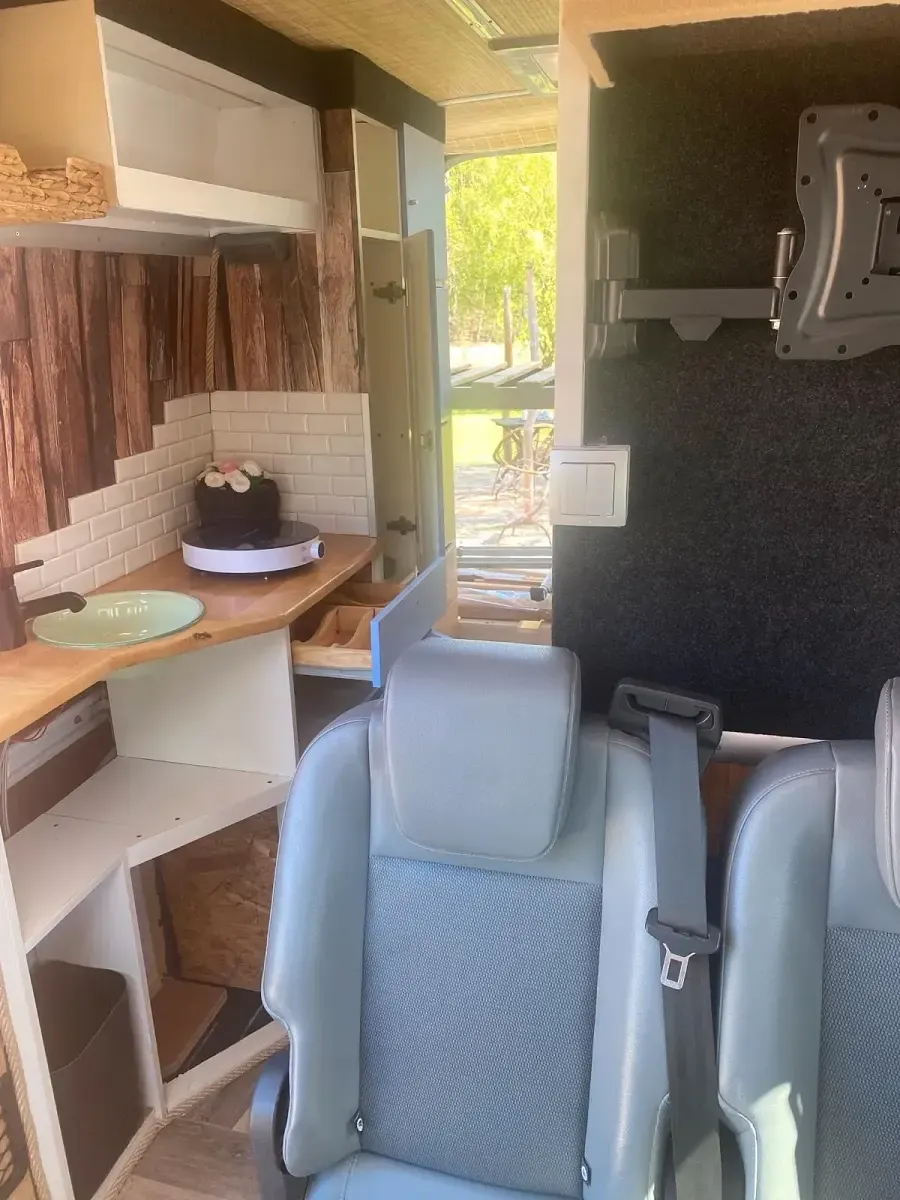 Second-hand Renault Master 120 CP (88 kW) 2009 Alb Monovolum