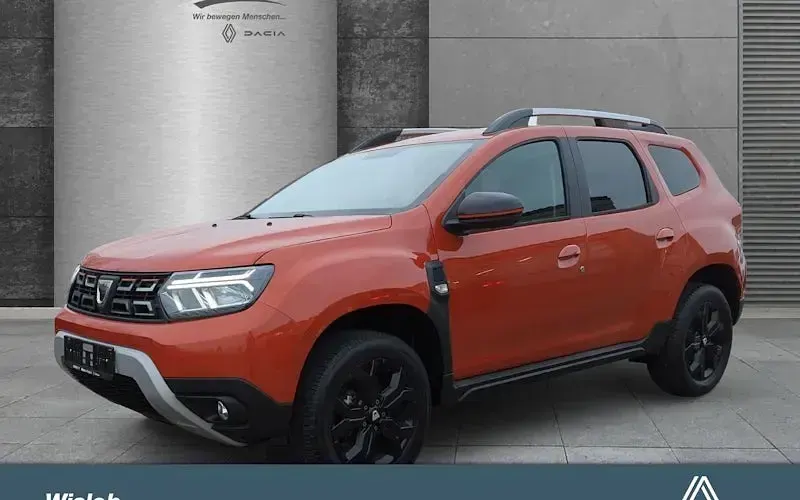 Używany Dacia Duster Extreme 150 KM (110 kW) 2022 Pomarańczowy SUV
