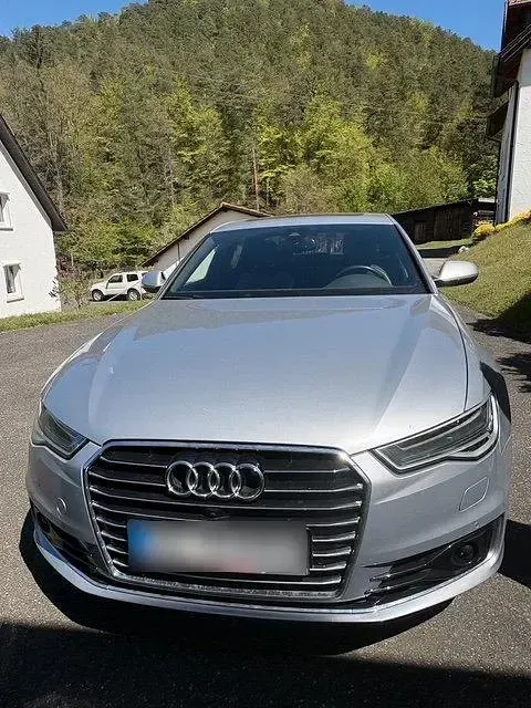 Second-hand Audi A6 S-Line 190 CP (139 kW) 2016 Argintiu Berlinǎ