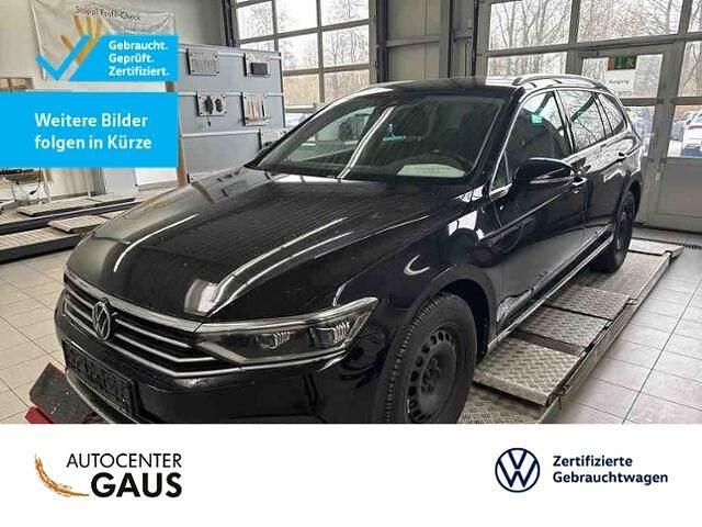 Schwarz Gebraucht 2021 VW Passat Elegance Kombi | 27.980 € (Etwas zu teuer) - Bild 1/2