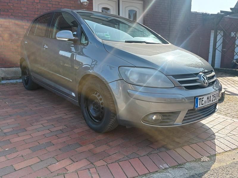 Gebraucht VW Golf IV 122 PS (89 kW) 2005 Grau Limousine