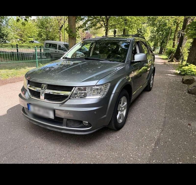 Gebraucht Dodge Journey SXT 140 PS (102 kW) 2009 SUV