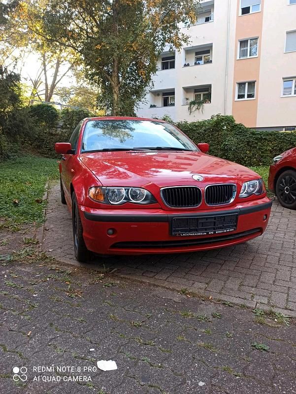 Gebraucht BMW 318 143 PS (105 kW) 2002 Rot Limousine
