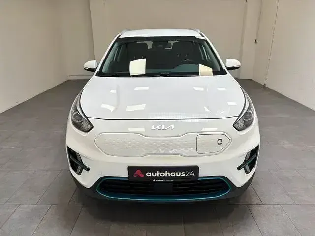 Gebraucht Kia e-Niro Vision 150 kW (204 PS) 2022 Weiß SUV