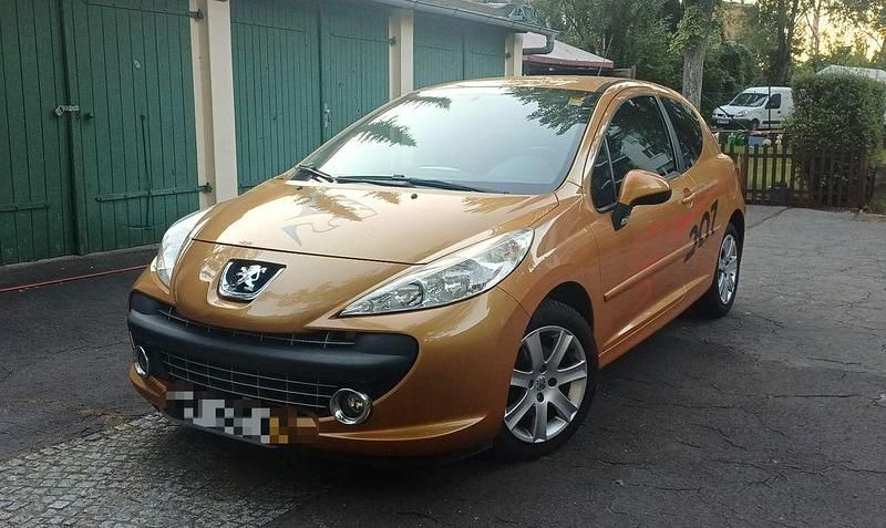 Orange Gebraucht 2007 Peugeot 207 Sport Kleinwagen | 2.490 € (Fairer Preis) - Bild 1/4