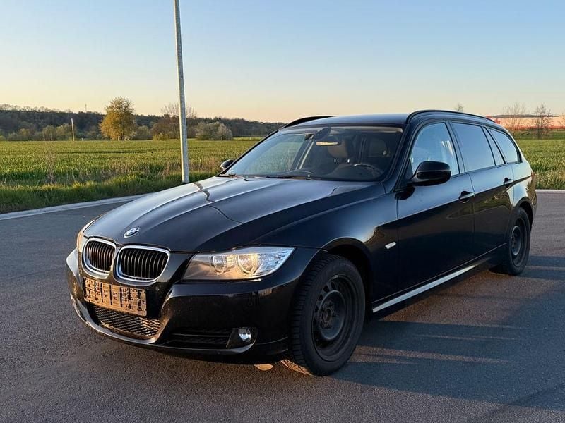 Second-hand BMW 320 184 CP (135 kW) 2011 Negru Break