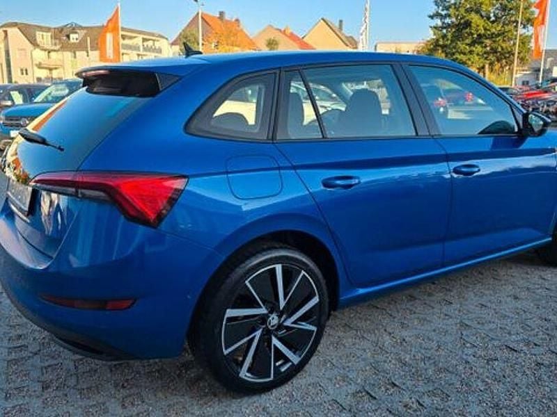 Gebraucht Skoda Scala Style 116 PS (85 kW) 2019 Blau Kleinwagen