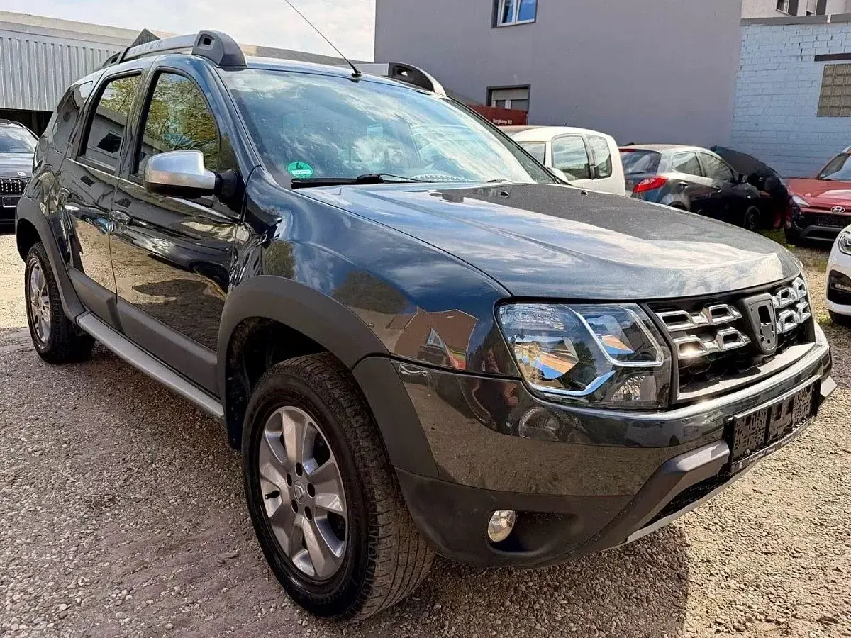 Używany Dacia Duster Prestige 125 KM (91 kW) 2014 Szary SUV