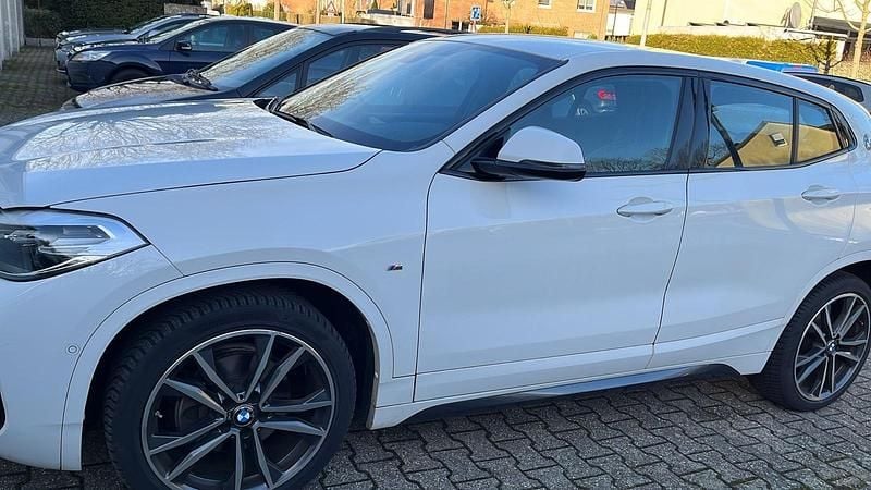 Weiß Gebraucht 2021 BMW X2 M Sport SUV | 21.500 € (Guter Preis) - Bild 1/4