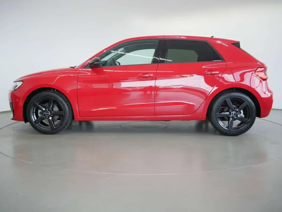 Gebraucht Audi A1 Sportback Advanced 116 PS (85 kW) 2025 Schwarz Kleinwagen