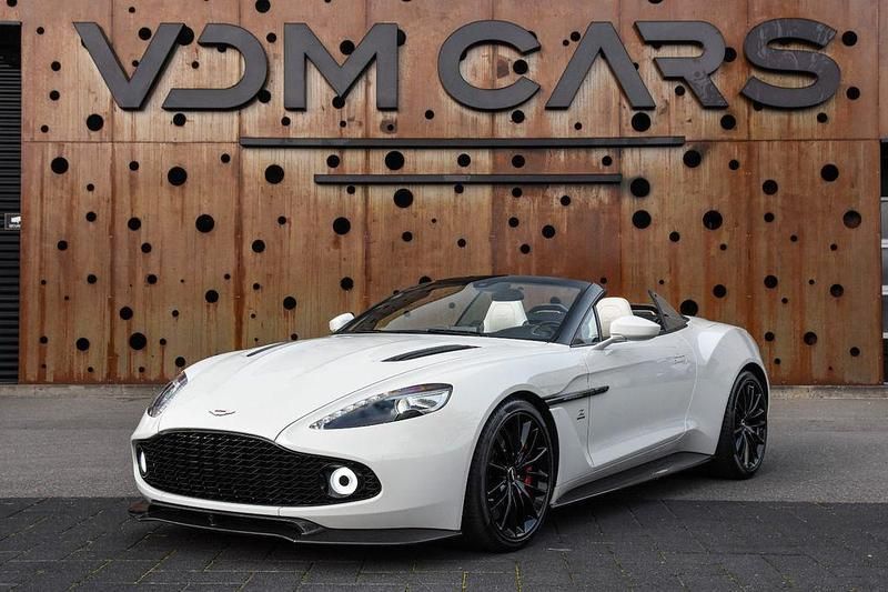 Weiß Gebraucht 2018 Aston Martin Vanquish Cabrio | 549.900 € - Bild 1/4