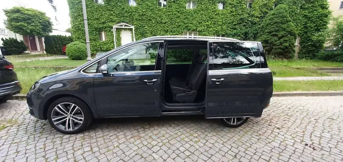 Gebraucht Seat Alhambra 150 PS (110 kW) 2022 Grau Van / Kleinbus