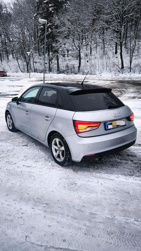 Gebraucht Audi A1 Sportback S-Line 2018 Silber Kleinwagen