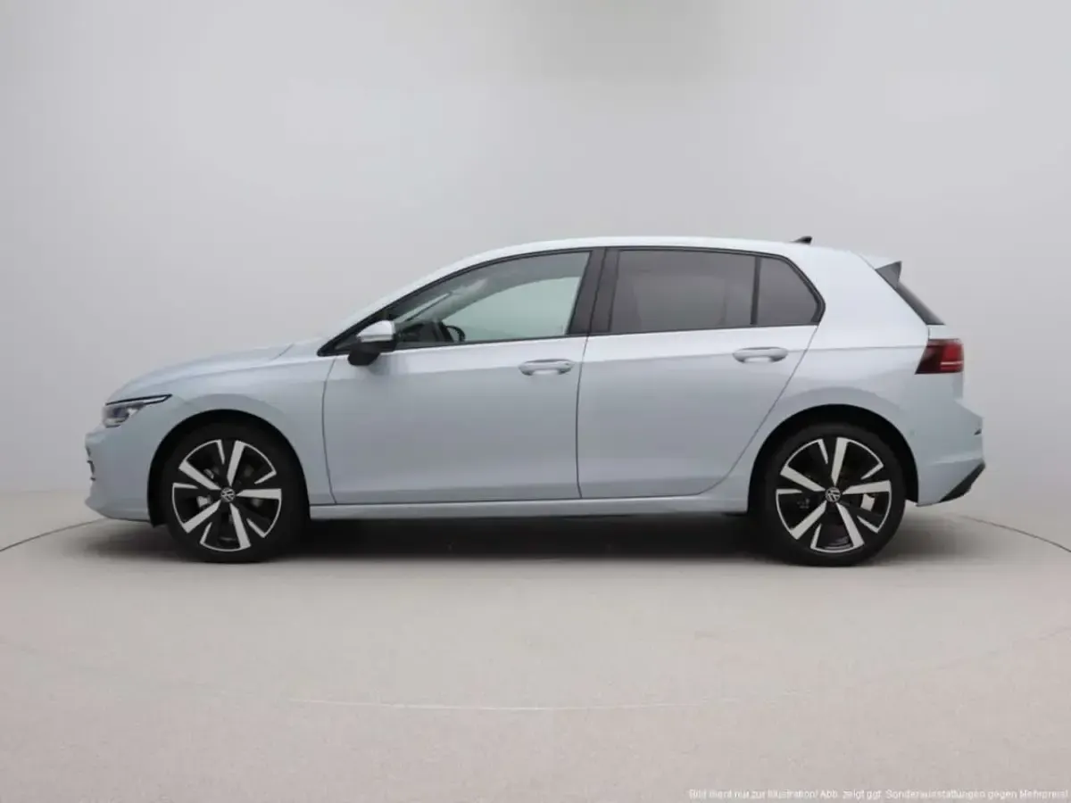 Neu VW Golf VIII 150 PS (110 kW) 2026 Wählbar  ggf gegen aufpreis Limousine