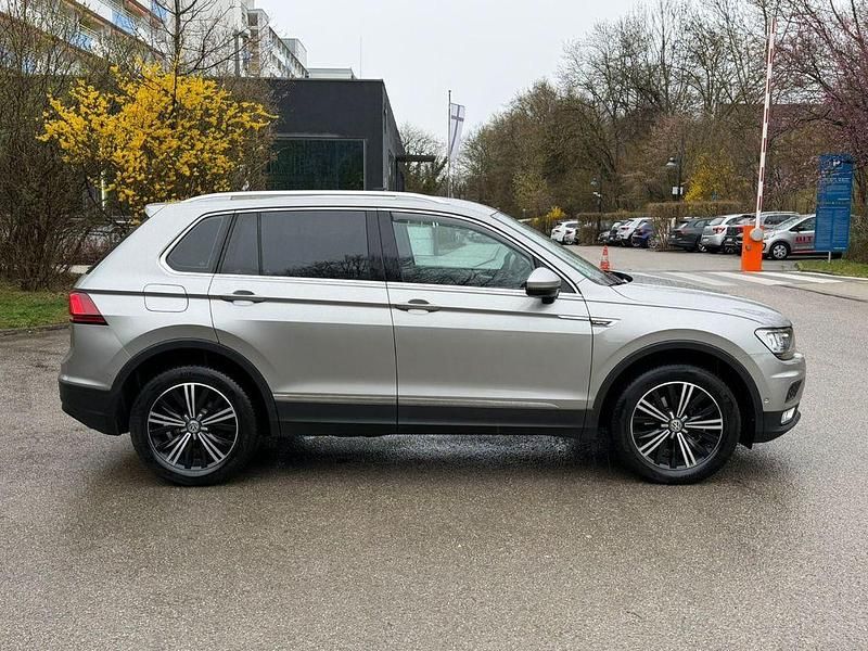 Gebraucht VW Tiguan Highline 150 PS (110 kW) 2016 Grau SUV