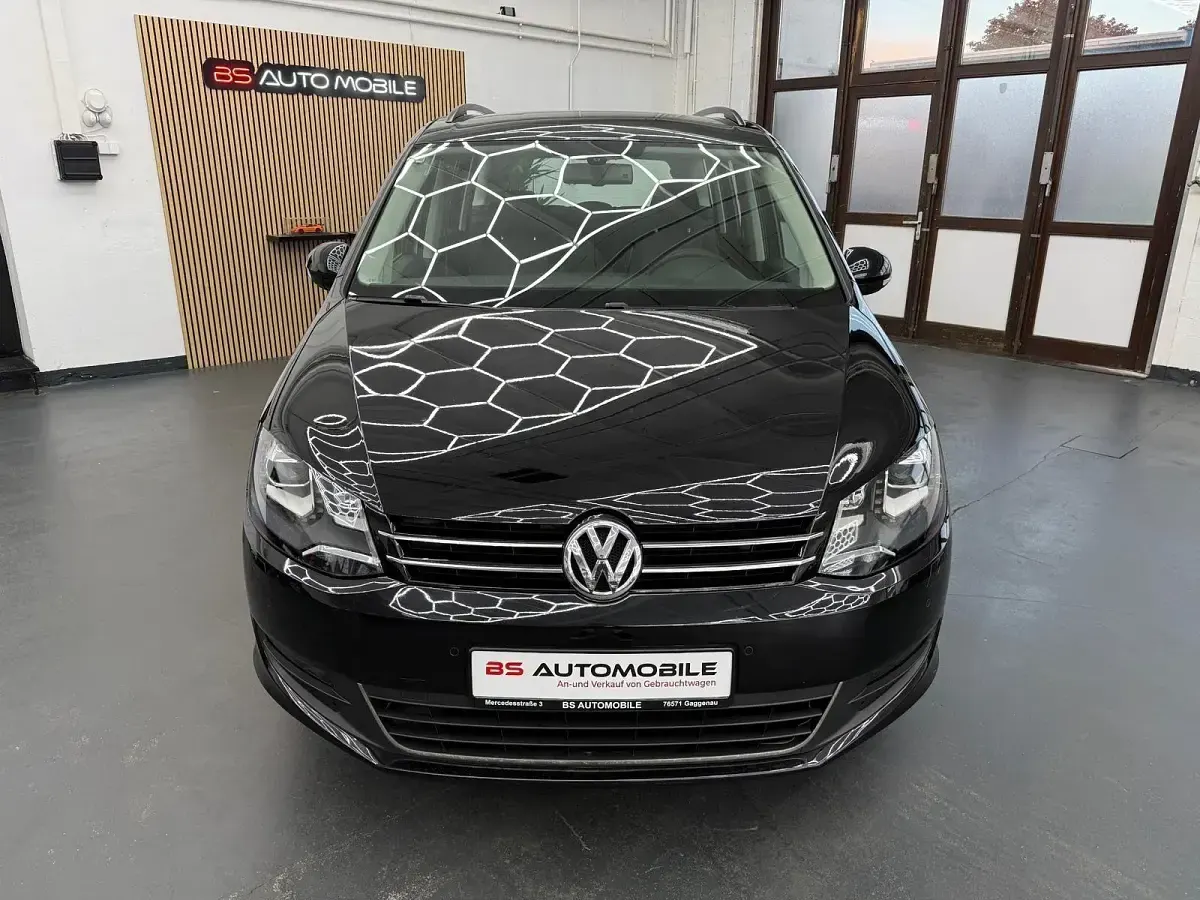 Gebraucht VW Sharan Comfortline 170 PS (125 kW) 2012 Schwarz Van / Kleinbus