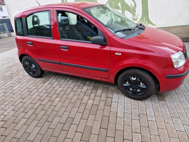 Rot Gebraucht 2009 Fiat Panda Kleinwagen | 1.900 € - Bild 1/4