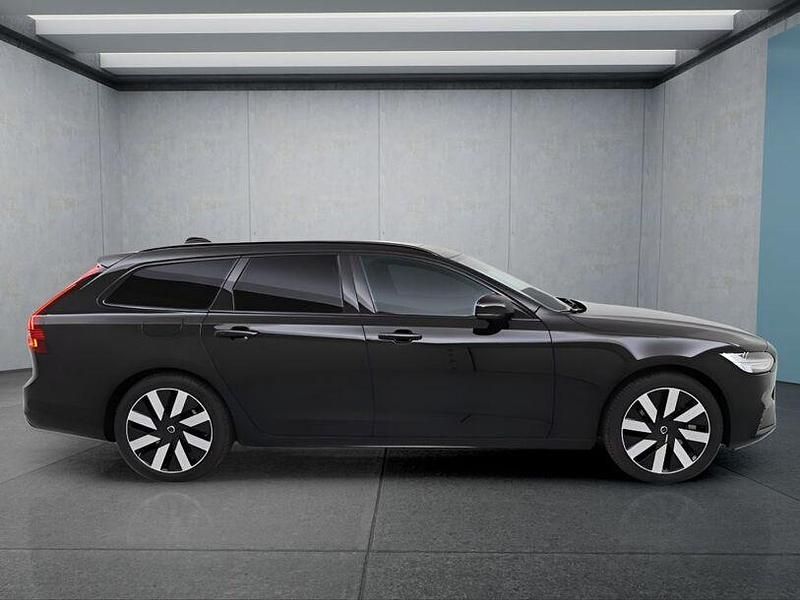 Gebraucht Volvo V90 398 PS (292 kW) 2025 Schwarz Kombi