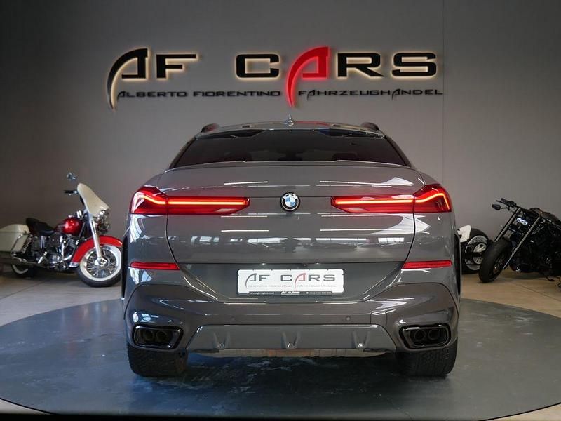 Gebraucht BMW X6 M50 Performance 530 PS (389 kW) 2021 Grau SUV