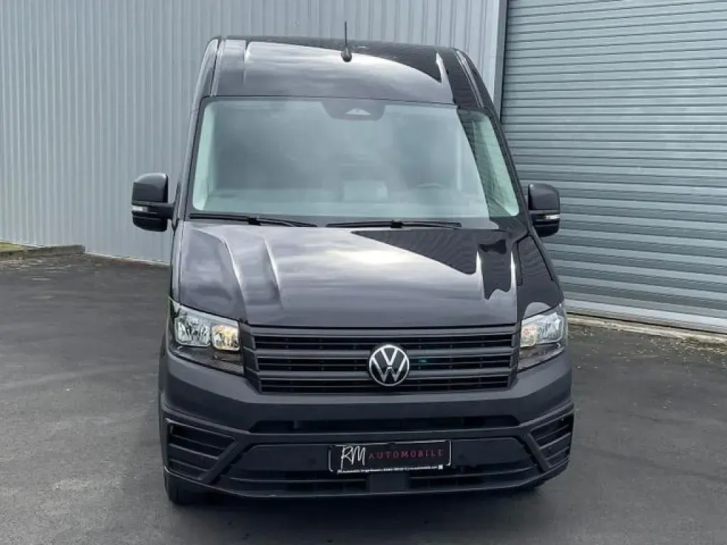 Gebraucht VW Crafter 177 PS (130 kW) 2025 Schwarz Van