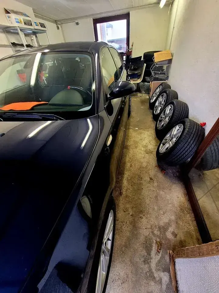 Second-hand BMW 118 143 CP (105 kW) 2008 Hatchback