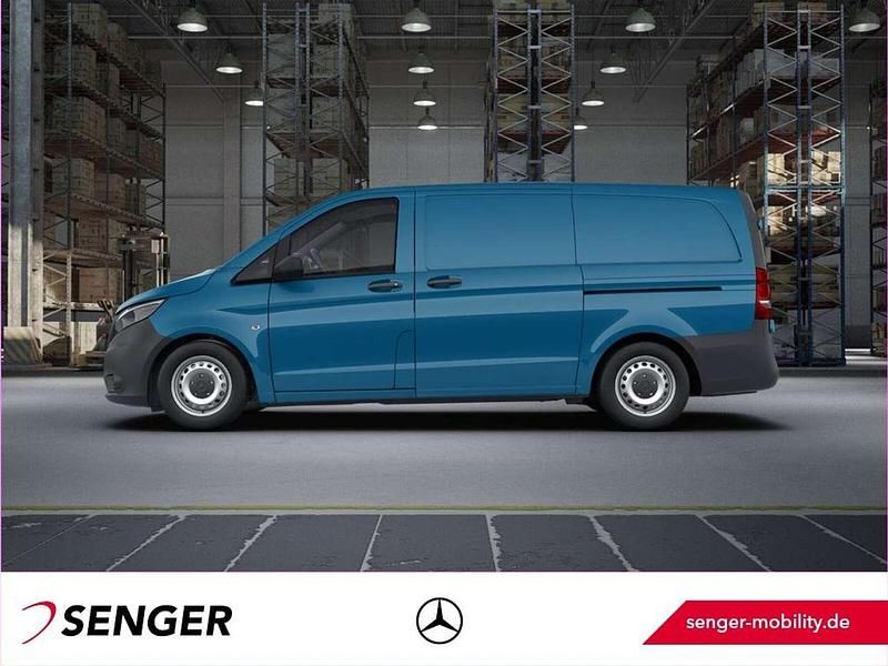 Gebraucht Mercedes Vito 163 PS (119 kW) 2020 Verkehrsblau Van