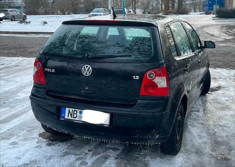 Gebraucht VW Polo 64 PS (47 kW) 2003 Schwarz Kleinwagen
