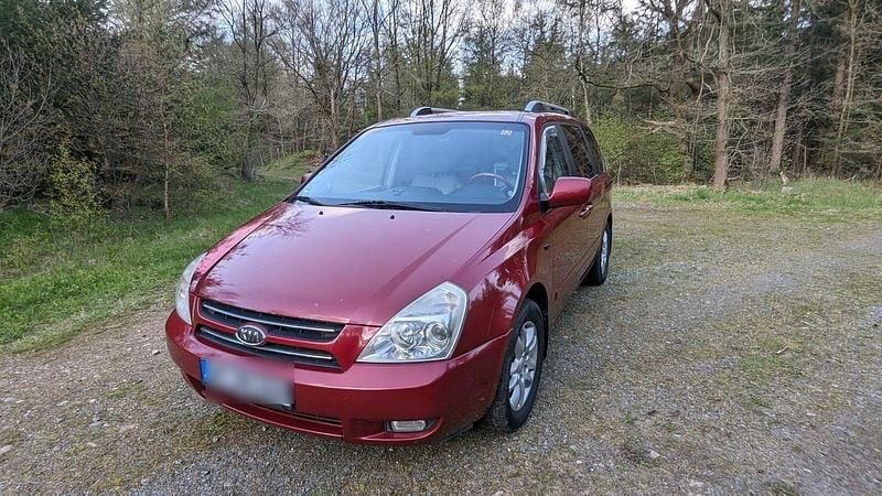Rot Gebraucht 2006 Kia Carnival EX Van / Kleinbus | 1.500 € (Superpreis) - Bild 1/4