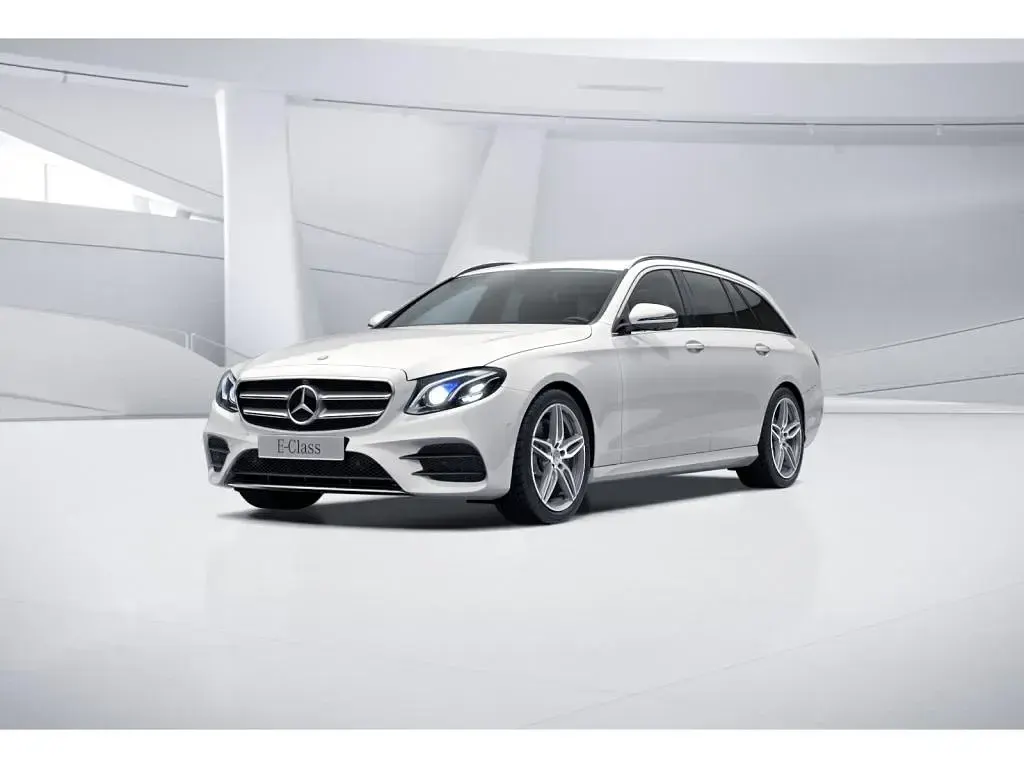 Gebraucht Mercedes E220 AMG 194 PS (142 kW) 2019 Kombi