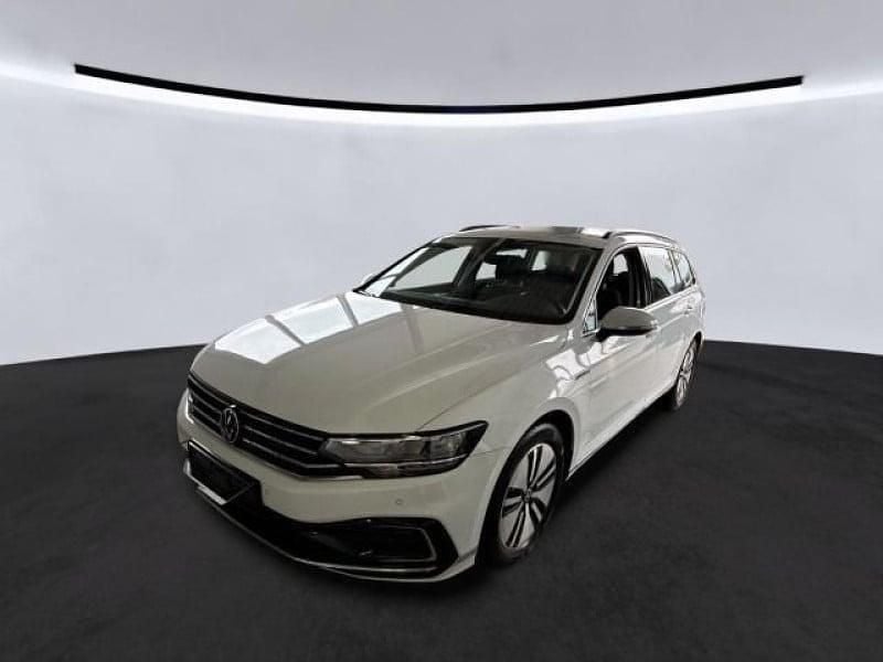 Weiß Gebraucht 2021 VW Passat Kombi | 22.880 € (Superpreis) - Bild 1/1