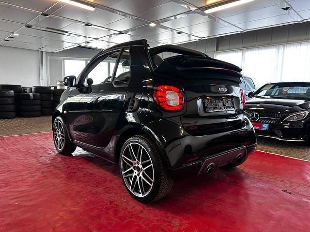 Gebraucht Smart ForTwo Cabrio Brabus 117 PS (86 kW) 2018 Schwarz Cabrio