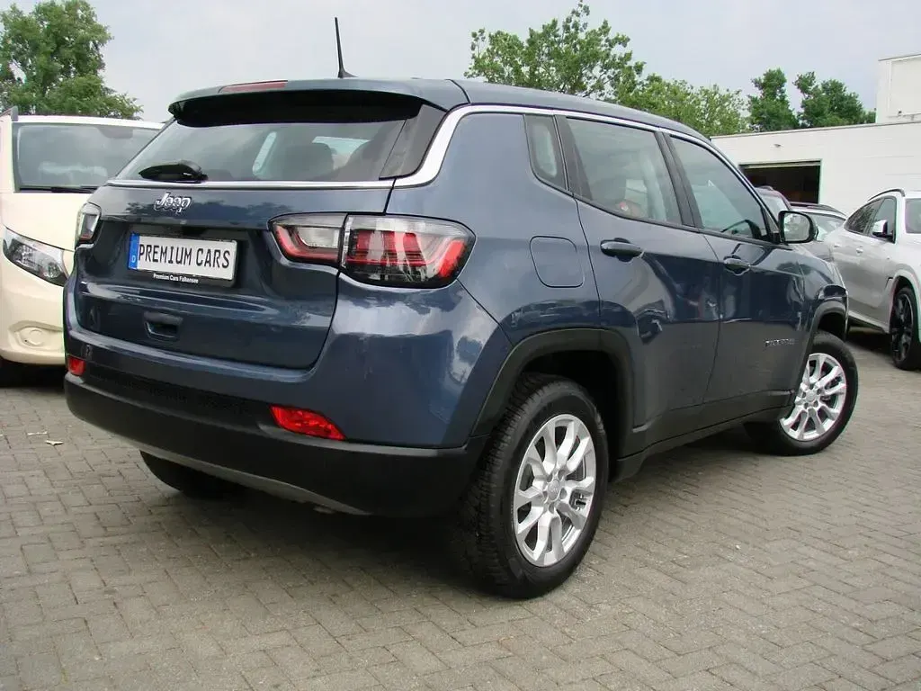 Gebraucht Jeep Compass Altitude 131 PS (96 kW) 2025 Blue shade SUV