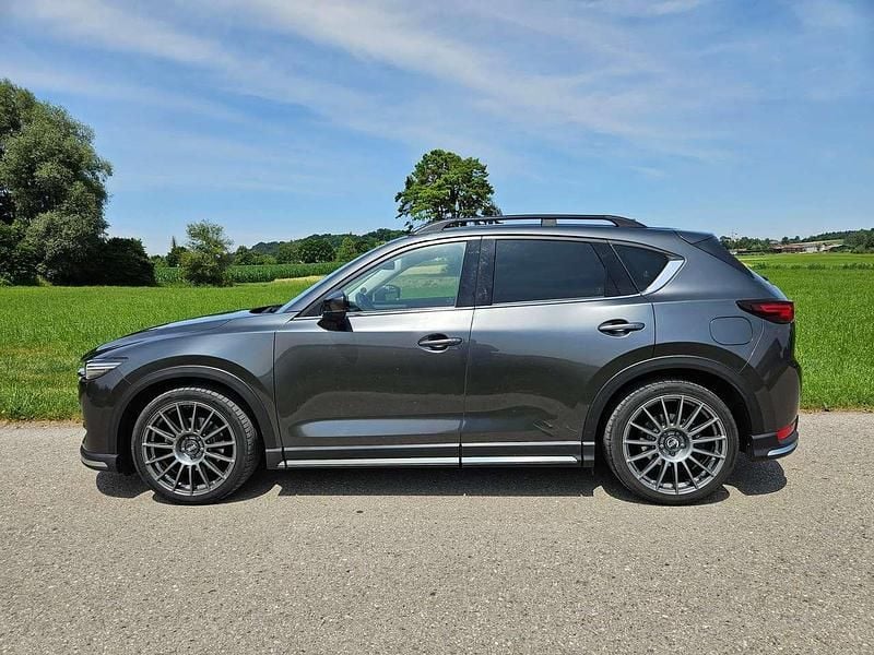 Grau Gebraucht 2019 Mazda CX-5 Sports-Line SUV | 19.950 € (Superpreis) - Bild 1/4