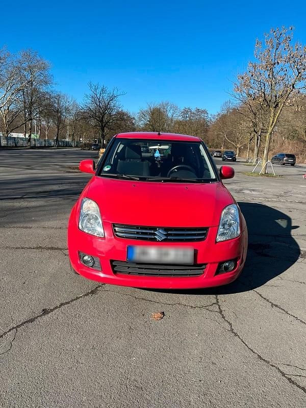 Gebraucht Suzuki Swift 92 PS (67 kW) 2008 Rot Kleinwagen