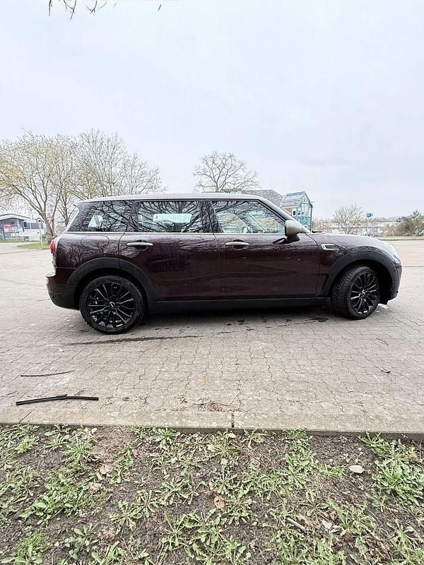 Gebraucht Mini Cooper Essential 136 PS (100 kW) 2019 Braun Kleinwagen