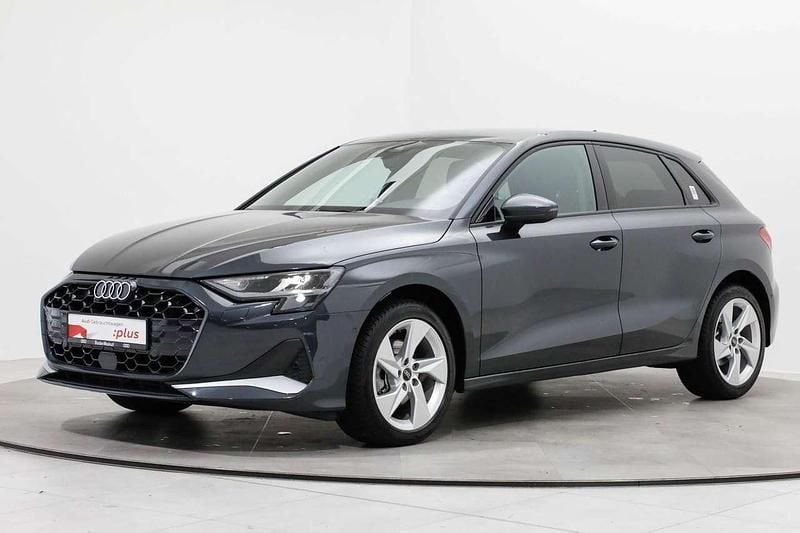 Gebraucht Audi A3 Advanced Plus 116 PS (85 kW) 2025 Manhattangrau metallic Limousine