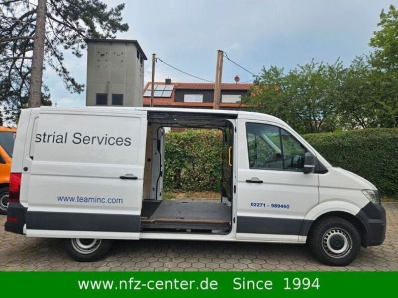 Candyweiß Gebraucht 2022 VW Crafter Active Van | 28.800 € (Guter Preis) - Bild 1/4