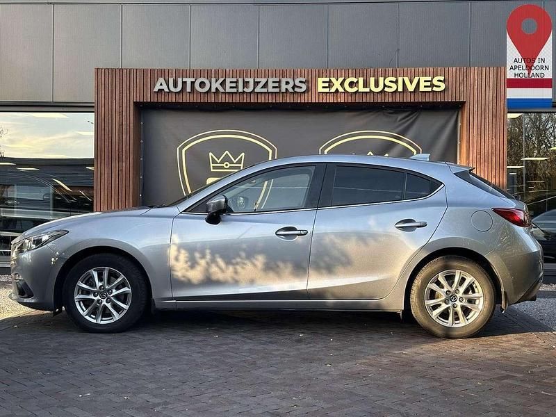 Usata Mazda 3 120 CV (88 kW) 2014 Argento Berlina