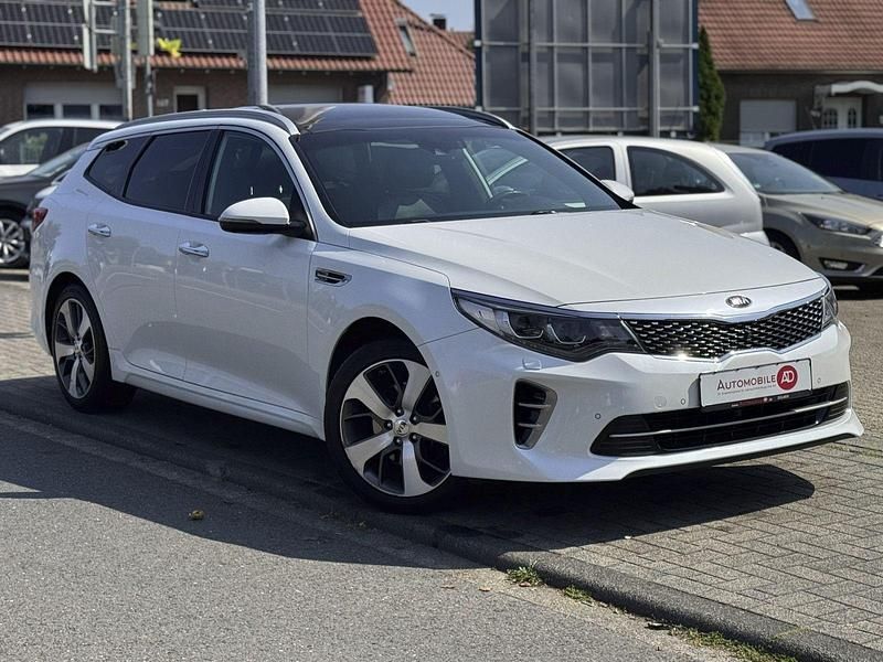 Weiß Gebraucht 2017 Kia Optima GT-Line Kombi | 13.490 € (Fairer Preis) - Bild 1/3