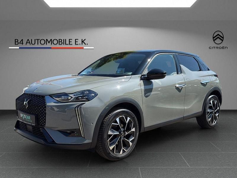 Grau Gebraucht 2024 DS Automobiles DS3 Opera SUV | 22.950 € (Fairer Preis) - Bild 1/4