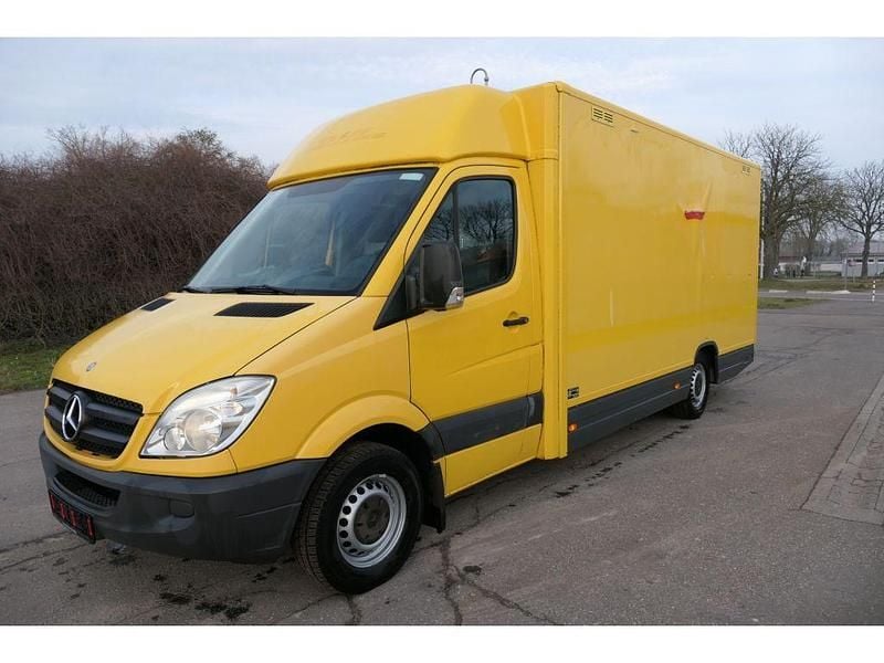 Gelb (metallic) Gebraucht 2011 Mercedes Sprinter Van | 11.662 € (Fairer Preis) - Bild 1/4