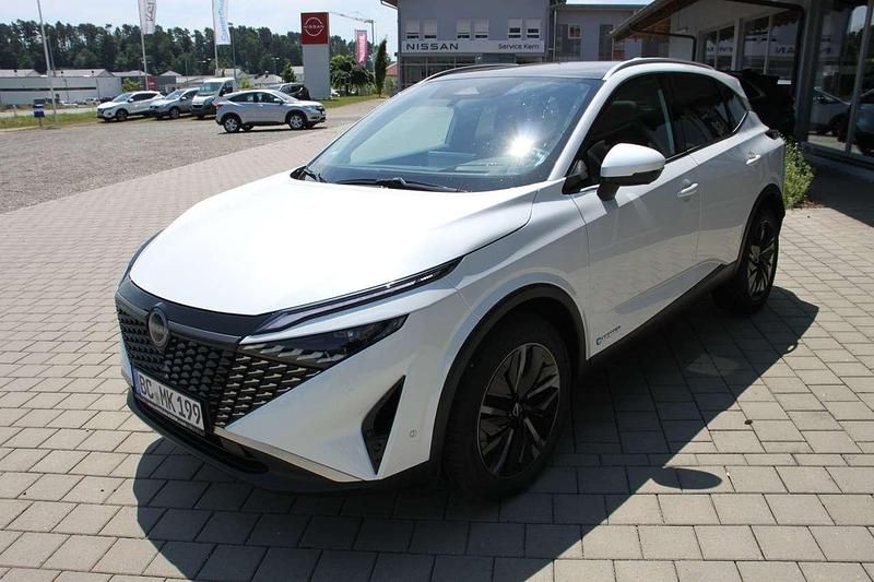 Pearl white Gebraucht 2025 Nissan Qashqai Tekna SUV | 36.900 € (Fairer Preis) - Bild 1/4